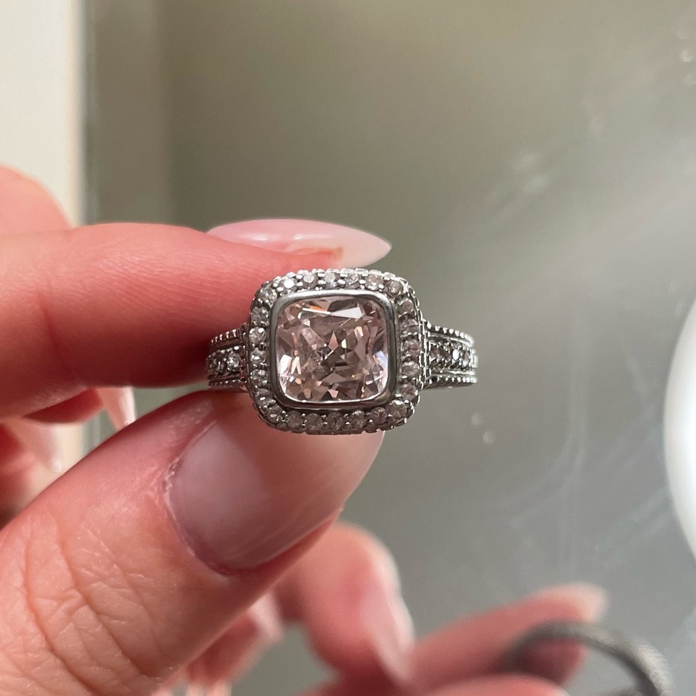Judith Ripka ring size 6